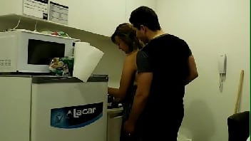 Xnxx caseiros casal transando na cozinha