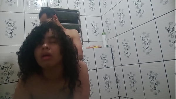 Elisa porno trepando gostoso com o danado